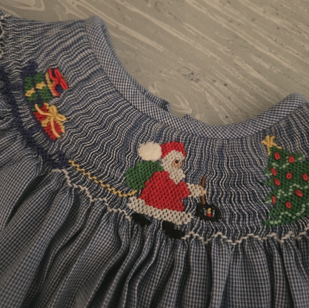 Dress with Embroidery Girls Sz 4t Silly Goose Hand Smocked Christmas - Picture 2 of 5
